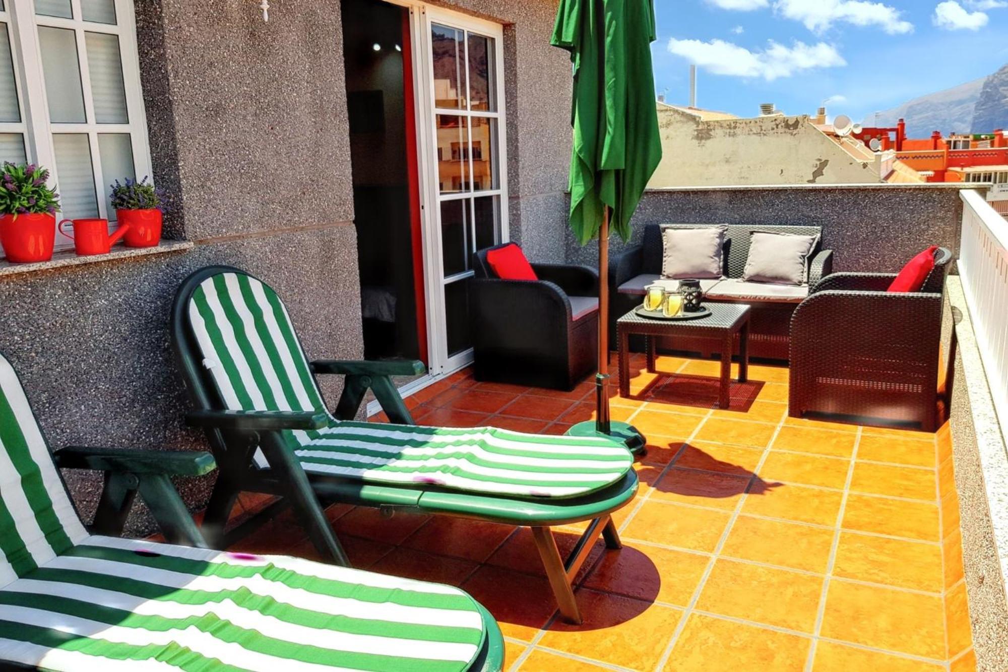 Modern Apartment In Puerto De Santiago - 65 Sqm - Mountain View Екстериор снимка